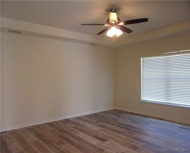 Photo - 1718 Tuttle St