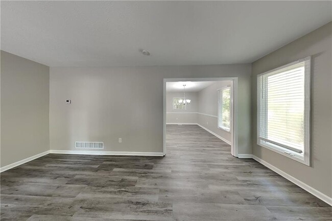 Photo - 6319 Sherrian St