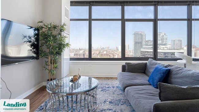 347 W Chestnut St Unit 1904