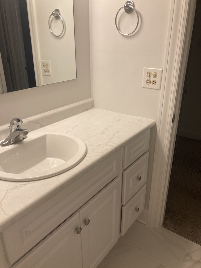 Photo - 513 Timber Ridge Dr