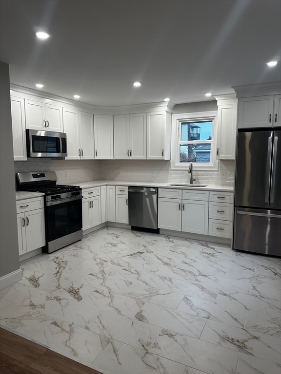 Building Photo - 123 Whitman St Unit 3