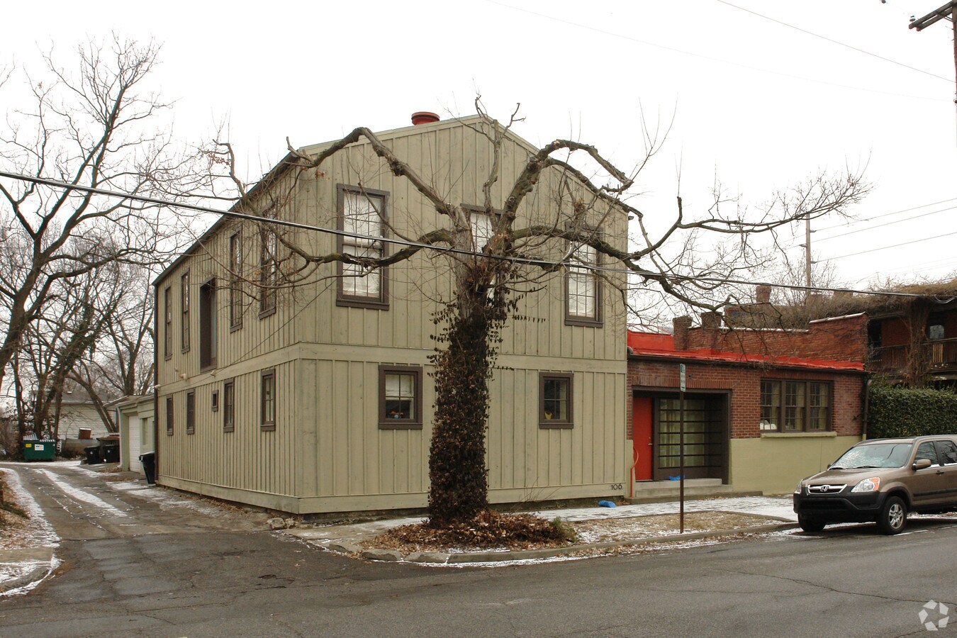 Photo - 106 S Hite Ave Apartments