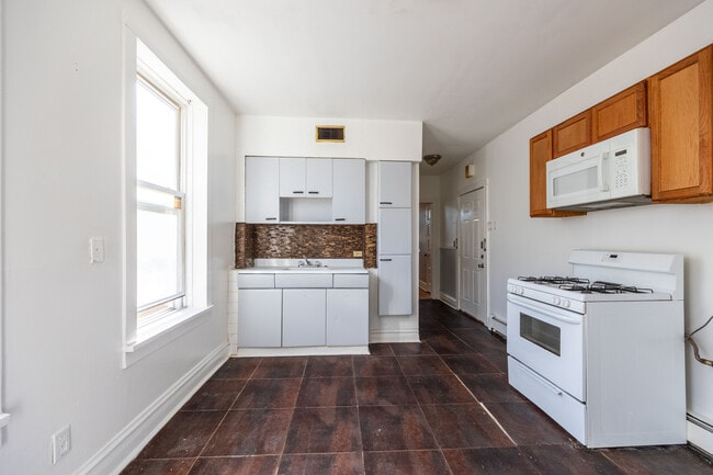 Photo - 2652 W 23rd Pl Unit 2F