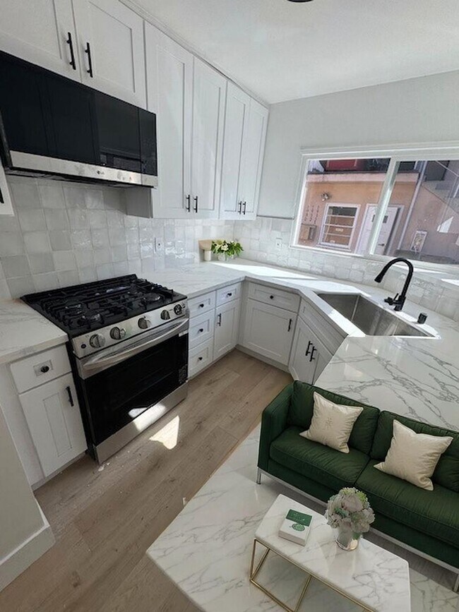 Photo - Magnolia at Long Beach Unit 1934 Magnolia Ave