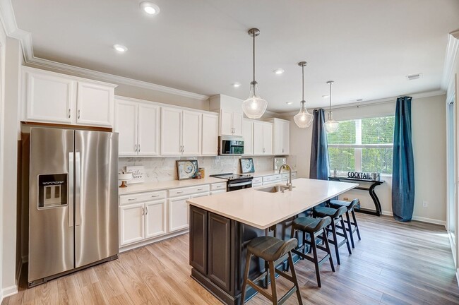 Photo - 16728 Summers Walk Blvd