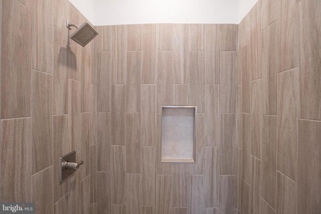 Photo - 1611 Swain St