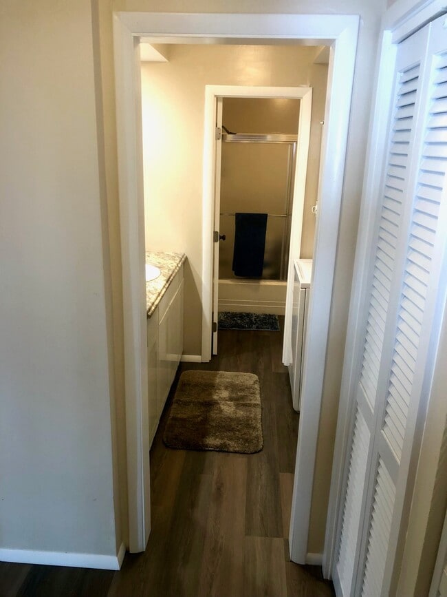 Photo - 230 Carriage Way Unidad Willows G2