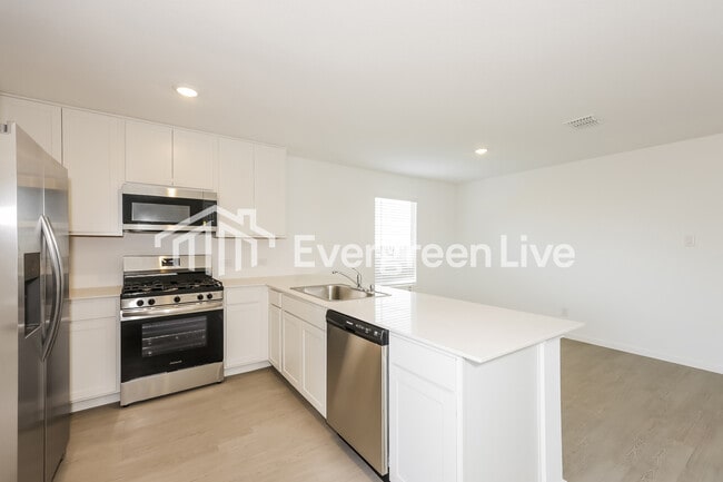 Photo - 10536 Desert Hawk Cir