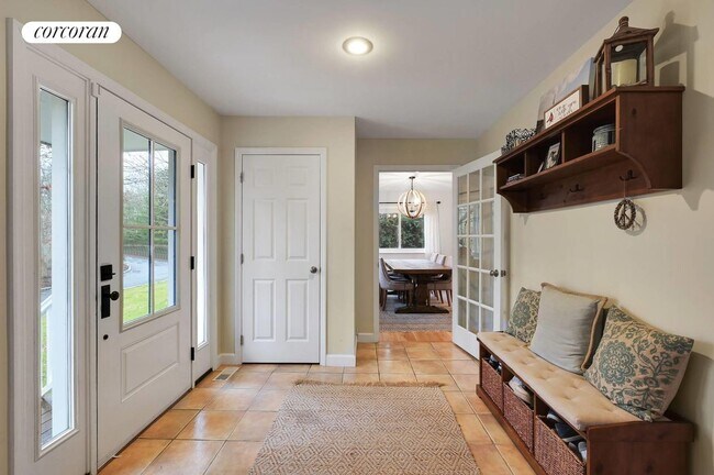 Photo - 9 N Quarter Rd