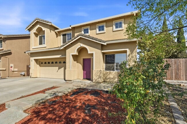 1380 Jones Ln
