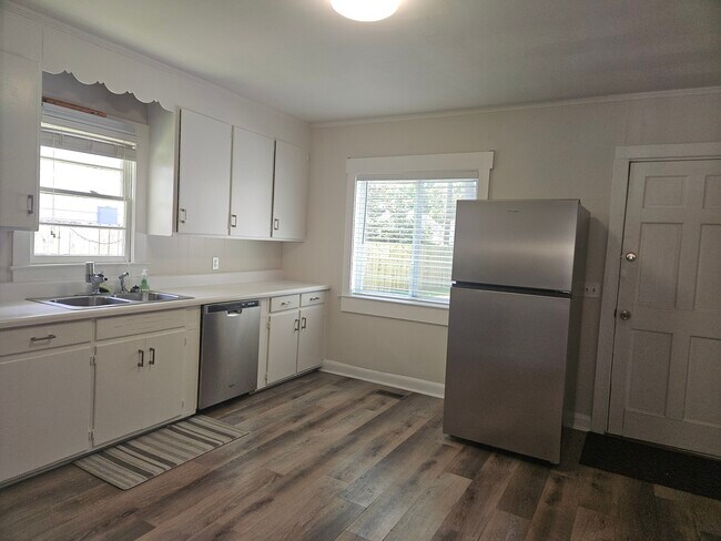 Photo - 5531 Wrightsville Ave