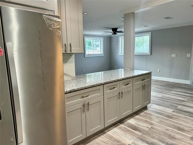 Photo - 6032 Sheelin Dr