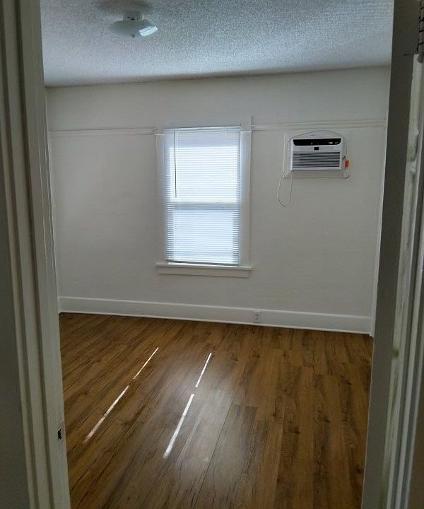 Photo - 819 N Dos Robles Pl Unit A