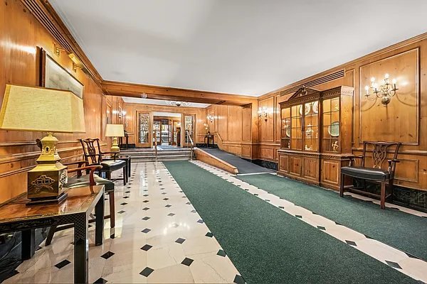 Photo - 157 E 72nd St Unit 2J