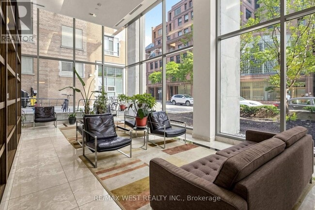 Photo - 38 Grenville St Unit 1203