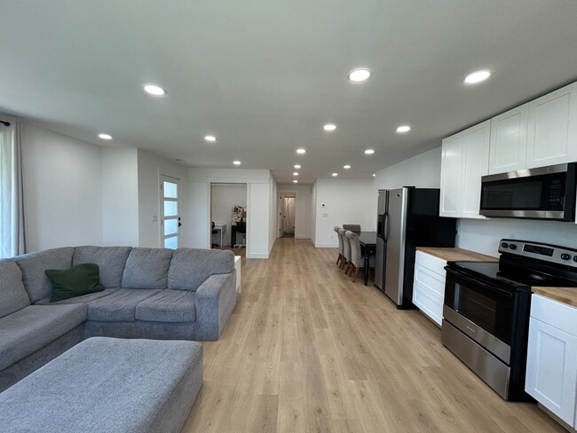 Photo - 2317 Timpview Dr