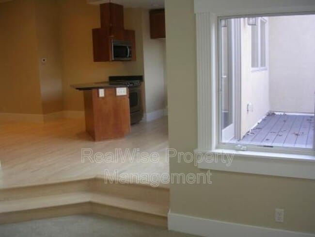 Photo - 395 E Main St Unit 5