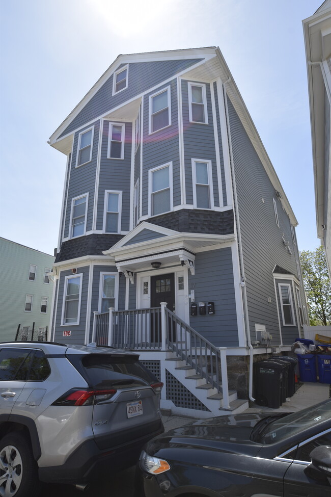 Photo - 17 Maywood St Unit 2