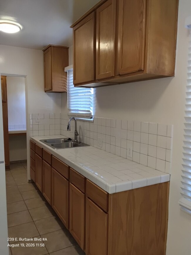 Photo - 239 E Burbank Blvd Unit 239 #A