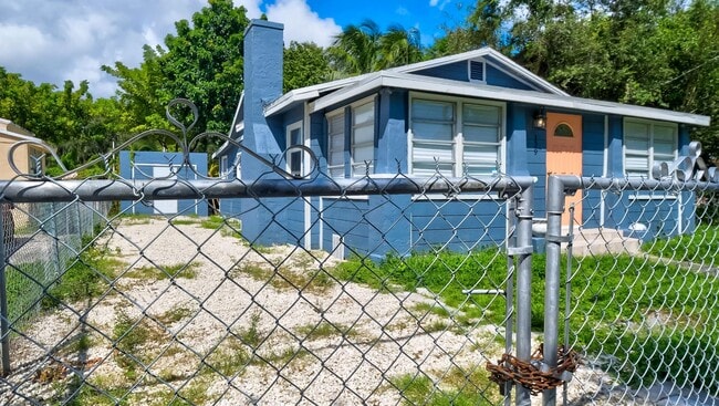 129 NW 60th St