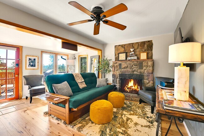 Photo - 185 Sioux Trail