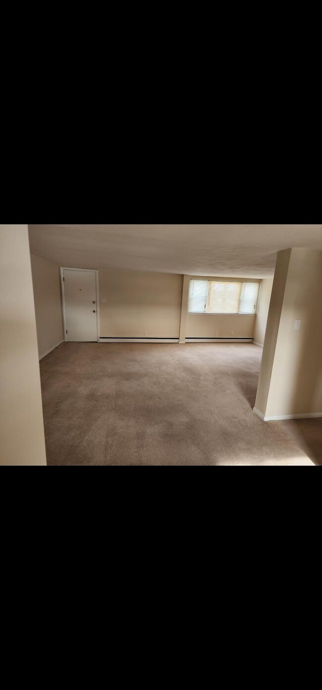 Photo - 7325 Buckley Rd Unit Apt. 3