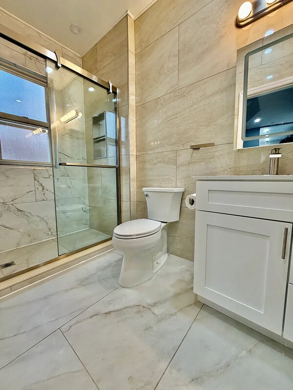 Photo - 33 Moulton Ave