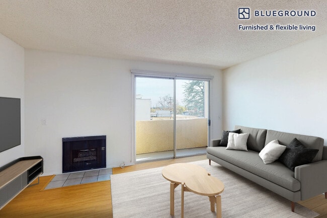 Building Photo - 1920 Overland Ave Unit ID7696A