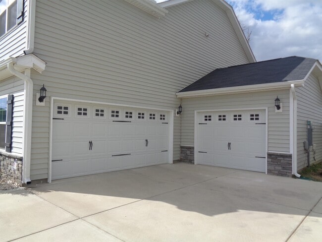 Photo - 5407 Nessee St