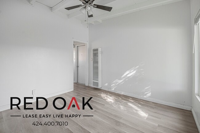 Photo - 15301 Woodruff Pl Unit 15301 1/2