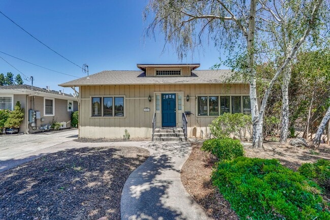 Single Family 3 Bed 2 Bath House in Santa ... - Single Family 3 Bed 2 Bath House in Santa ...