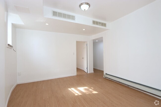 Building Photo - 375 56th St Unit 1B Rental