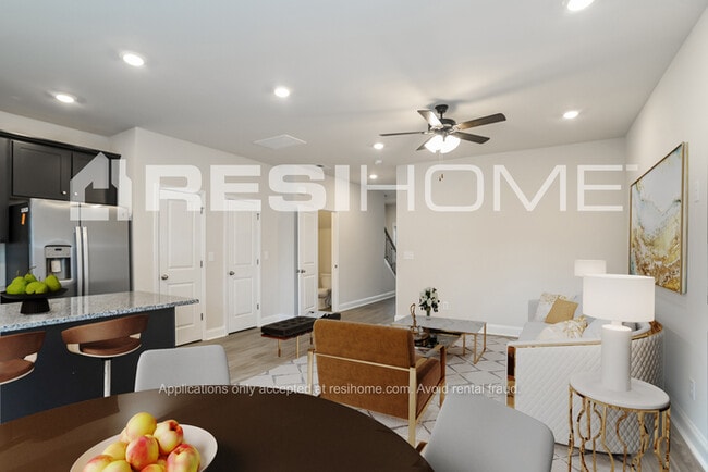 Photo - 5179 Mintworth Cmns Dr