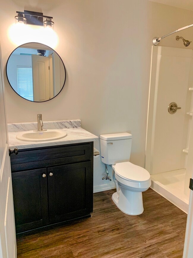 Bathroom - 123 W Jacobs St Unit A