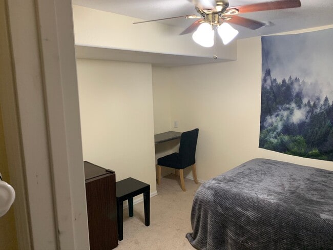 Photo - 5105 Stone Fence Dr Unit 5105 Stone Fence Dr