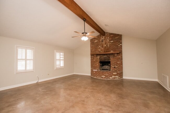 Photo - 3 bed 2 bath in Valley View