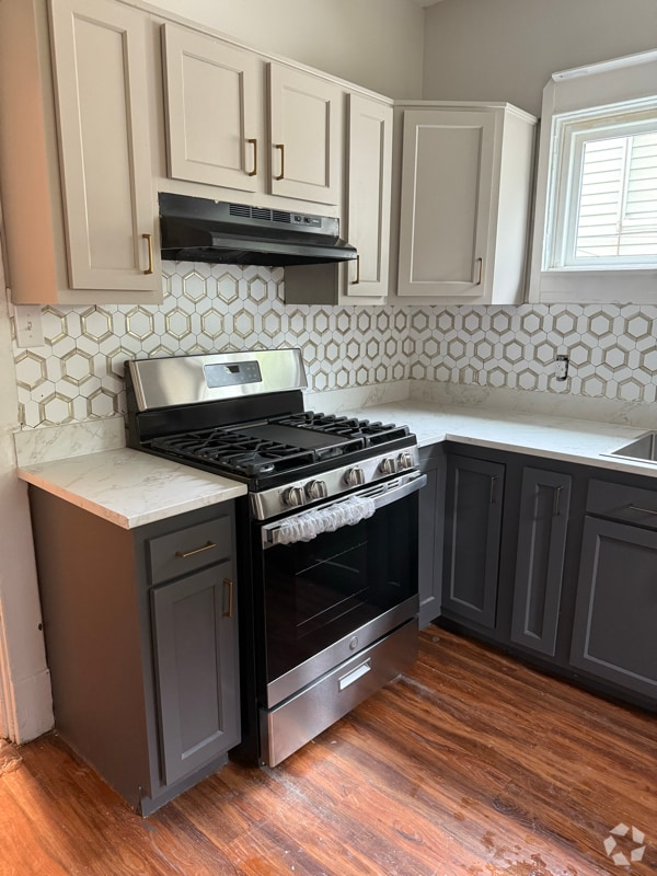 Building Photo - 3519 River Park Dr Rental
