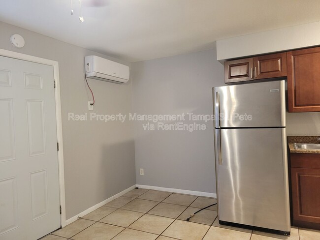 Photo - 402 W Amelia Ave Unit C