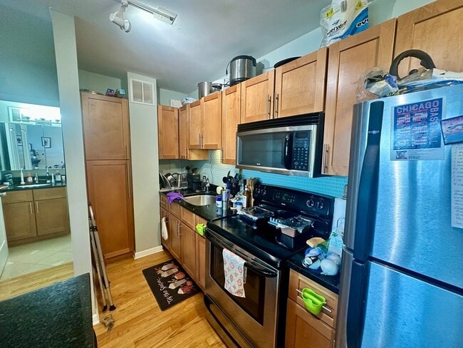 Photo - 4180 N Marine Dr Unit 1608