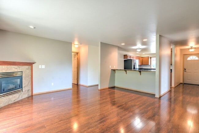 Photo - 3 Bedroom 2 Bath Home