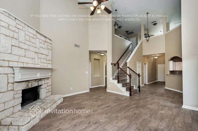 Photo - 2942 Greenway Dr