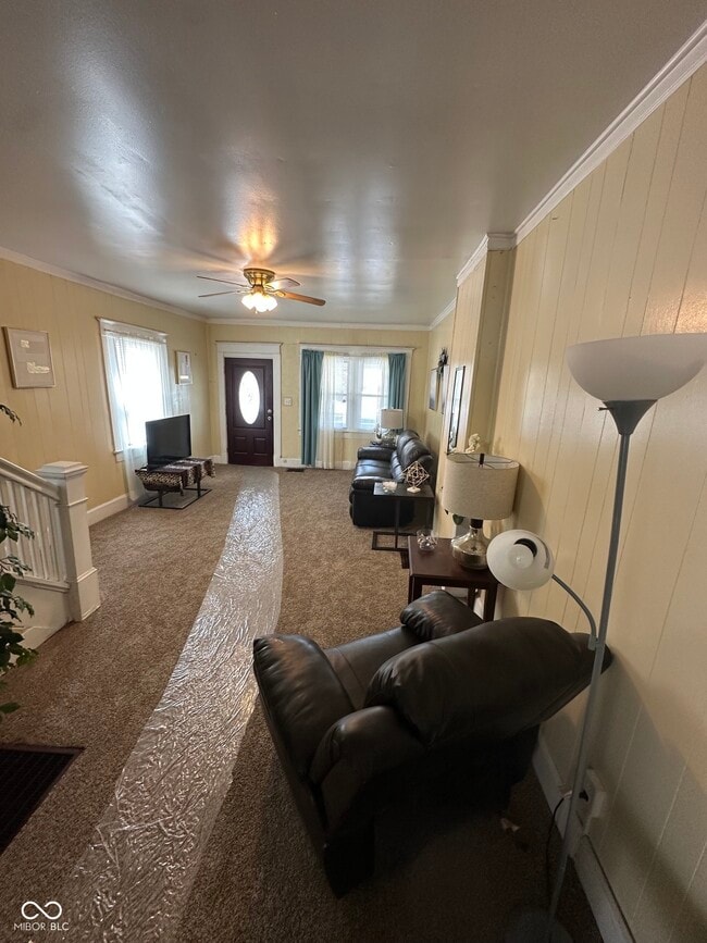 Photo - 1449 Montcalm St