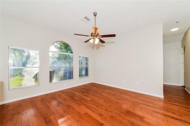 Photo - 4454 6th Ave E
