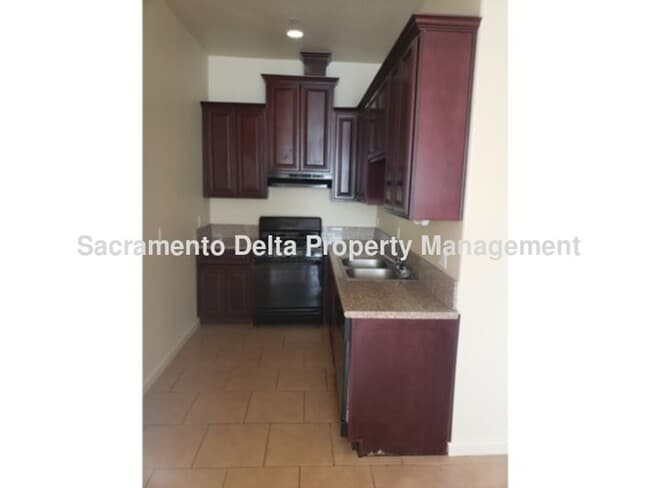 46-46 Butterwick Ct Unidad 9345001002
