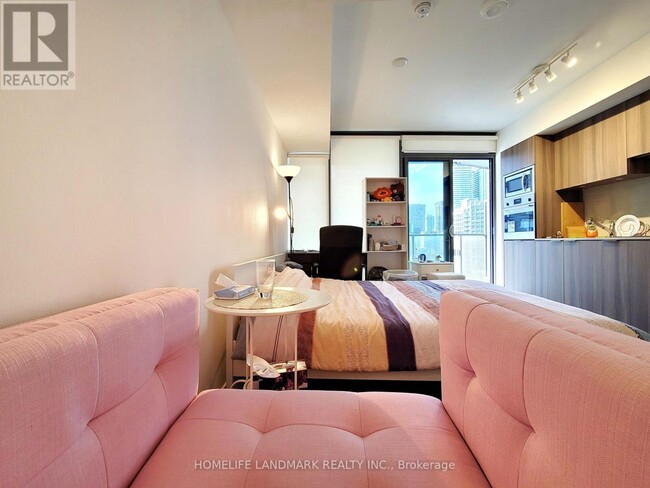 Photo - 11 Wellesley St W Unit 1110