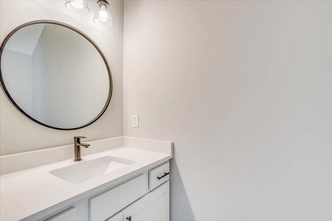 Photo - 218 N Tracy St