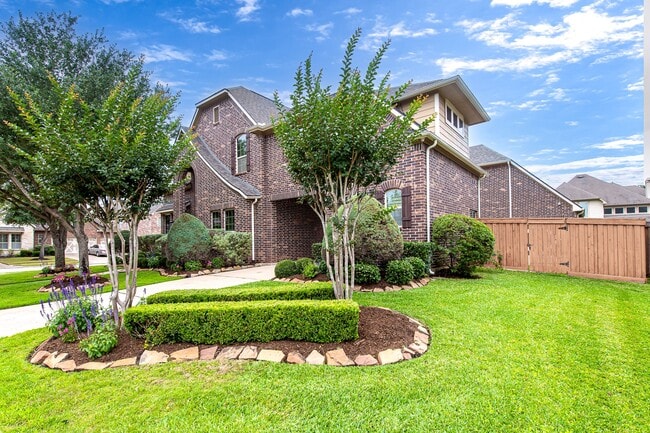 Photo - 17430 Aberdeenshire Dr