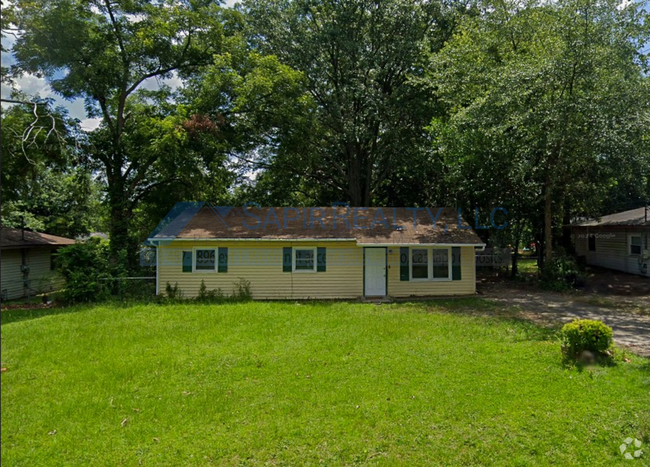 Building Photo - 812 Crestwood Terrace Rental