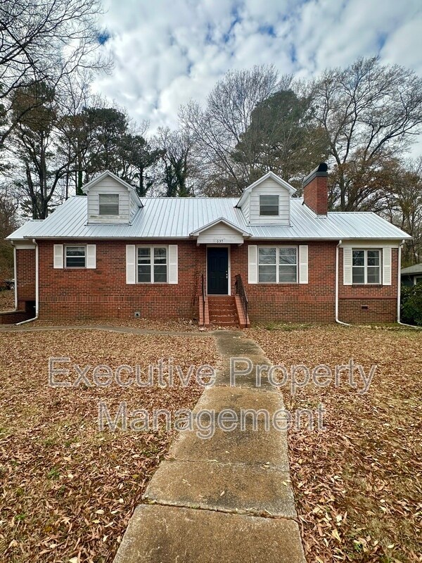 Photo - 637 Blanton Ln