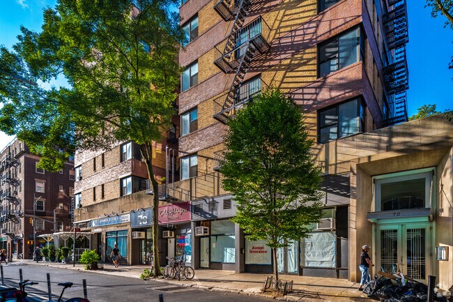 Photo - 70-80 Clark St